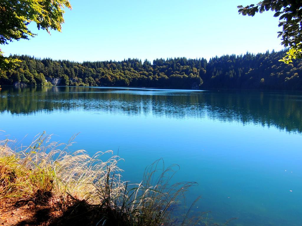 Отель Vvf Correze Pays D'Eygurande Экстерьер фото